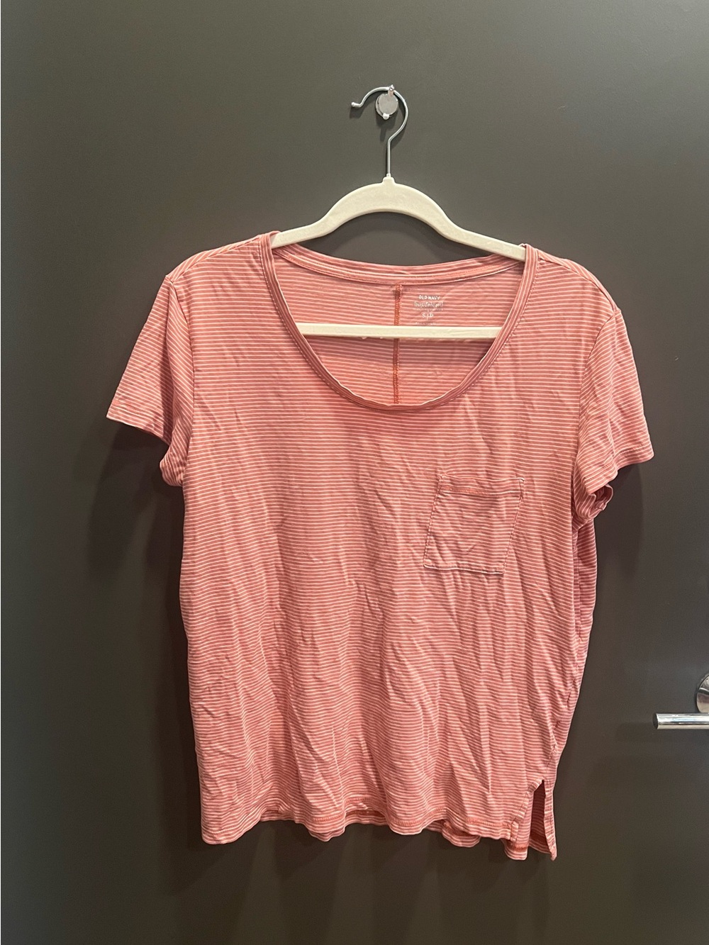 Old Navy Boyfriend Striped Pocket Tee – Size Small